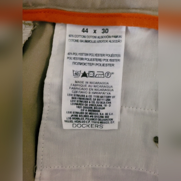 Dockers Mens Pants Beige Size 44x30 Signature Khaki Classic Fit Pre-owned - Picture 4 of 10